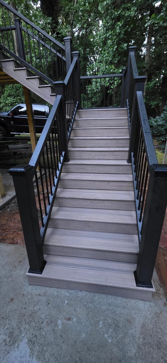 Stair treads landing on the poured concrete pad, Stockbridge, Georgia